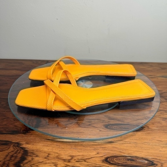 Who What Wear Clara Slide Sandal - Picture 3 of 15
